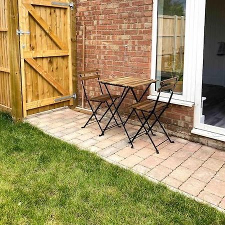 Modern Flat Near Train Station With Free Parking Apartment Cambridge  Exterior photo